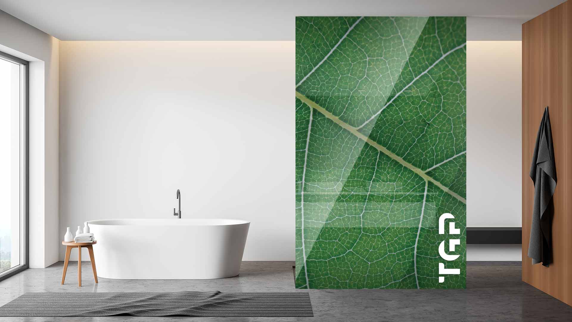 MCR010 Printed glass shower screen